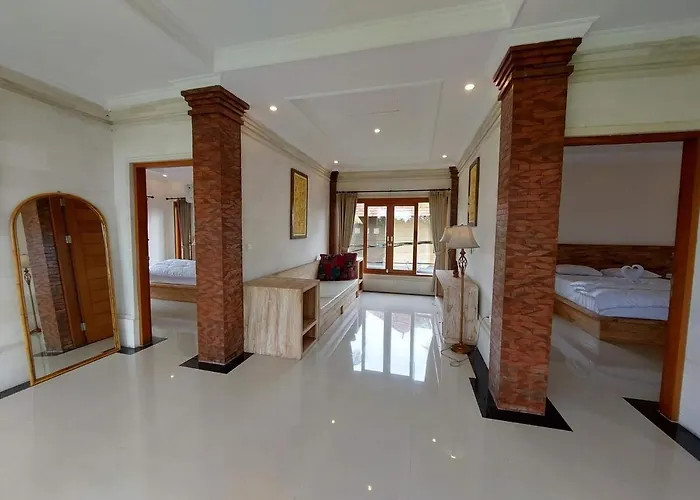 3br With Pool & View - Walkable To Center